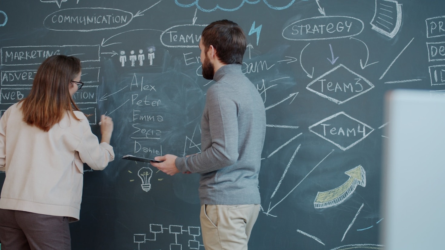 Achieving Clarity in Complex Tasks Using AI